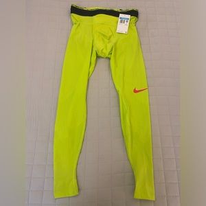NWT Nike Dri-FIT ADV Performance Tights - Men’s size M